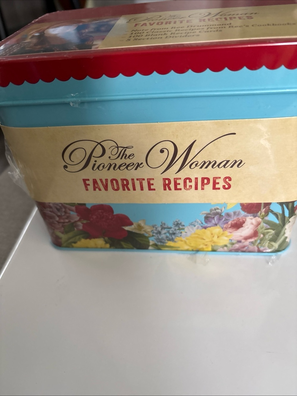 The Pioneer Woman Blue & Red Floral Favorite Recipes Tin